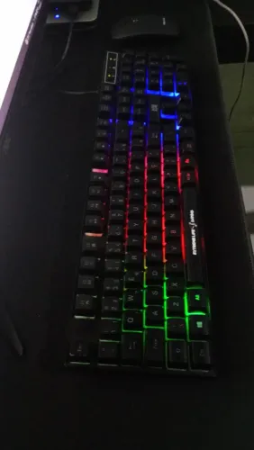 Vendo ou troco notebook i7 com monitor 