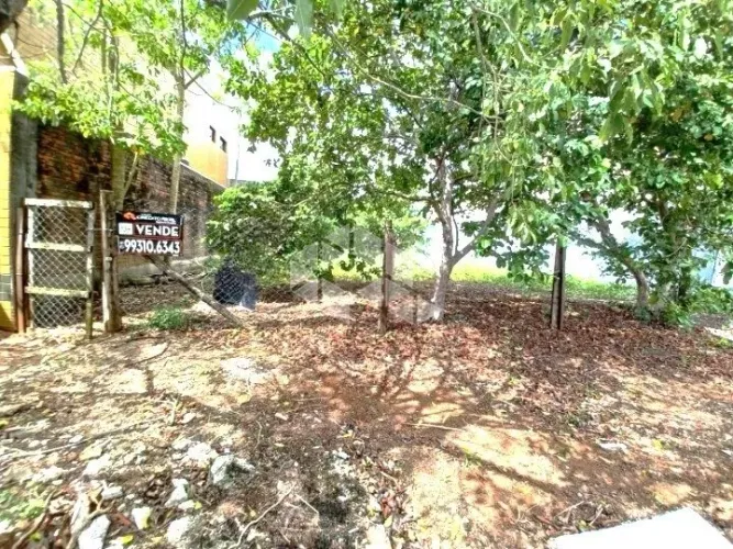 Terreno 12x25,40 frente Oeste no bairro Moinhos de Vento , Canoas.