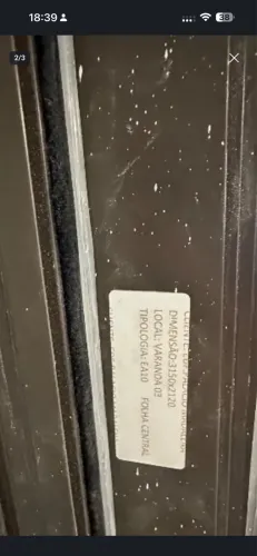 Porta de vidro em 3 folhas