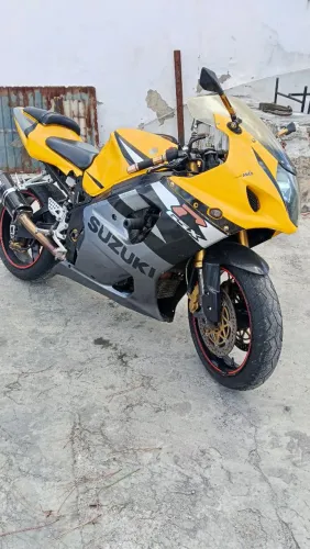 Suzuki Srad 1000 cc