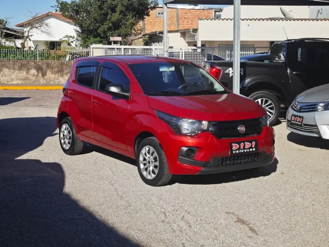Fiat Mobi Like 1.0 Fire Flex 5P. 2017