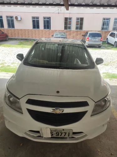 Chevrolet Onix JOY Hatch 1.0 8V Flex Mec. 4P 2017