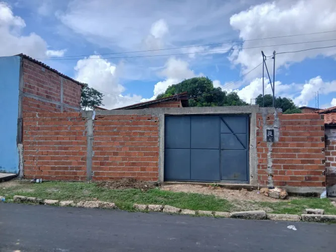 Terreno com casa