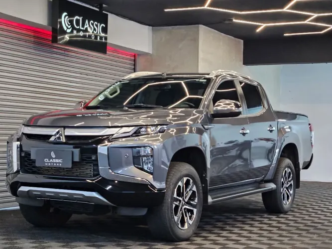 Mitsubishi TRITON HPE-S 2.4 CD 4X4 TB Diesel Aut. 2025