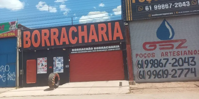 Loja com lote galpão comercial em frente a BR 040
