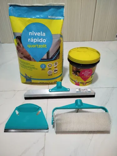 Rodo 3mm, rolo tira bolhas, espatula, massa autonivelante e primer para piso vinilico