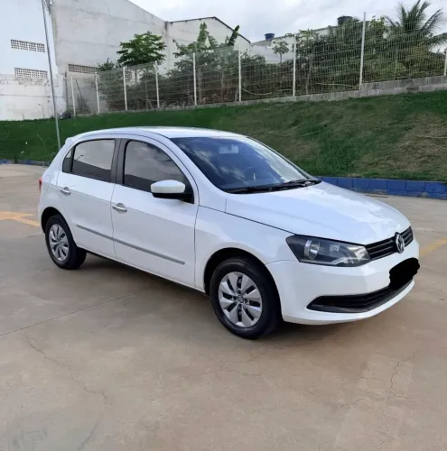 Volkswagen Gol (novo) 1.0 MI Total Flex 8V 4P 2013