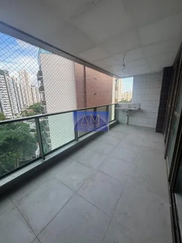 Apartamento à Venda em Poço