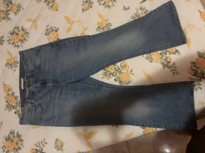 Levi?s 726 Flare