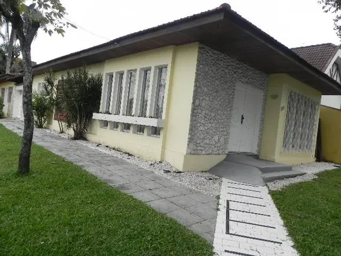 Residência Comercial à venda por R$ 1400000.00, 225.00 m2 - SANTA QUITERIA - CURITIBA/PR