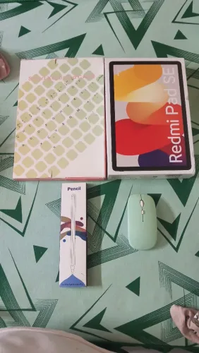Tablet Redmi Pad SE 11 semi novo 