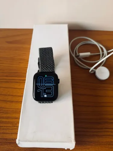 Apple Watch SE (2º geração) 44mm