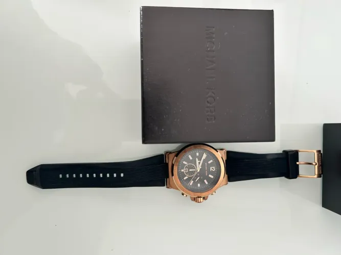 Relógio Michael Kors Dylan MK8184