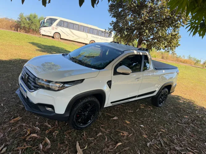 Fiat Strada Freedom 1.3 Flex 8V CS Plus 2021