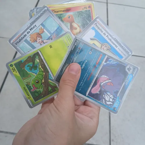 10 cartas aleatórias de pokemons do 151 primeiros