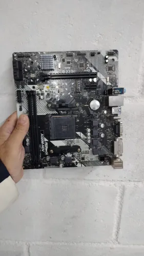 Placa Mãe A320M-HDV - ótimo estado