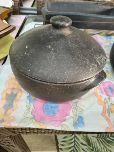 caçarola em barro queimado