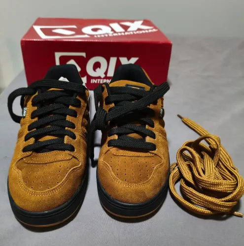 Tênis QIX 80 S OG Pro Series, Novo, n° 42.