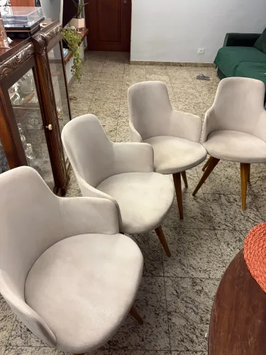 Cadeiras giratórias J.Marcon