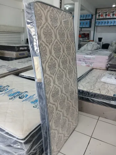 Colchão solteiro MARCA RODRIGUES