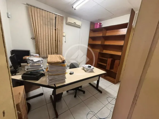 CASA A VENDA PARA COMERCIO OU MORADIA NO CENTRO DE JOAO PESSOA codigo: 346596