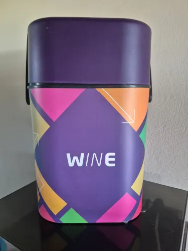Cooler para vinho wine