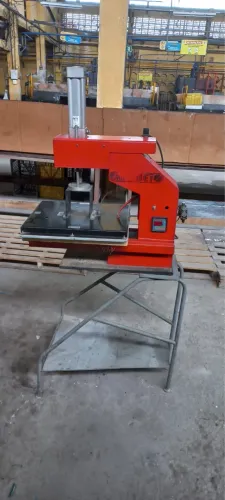 PRENSA TÉRMICA PNEUMATICA