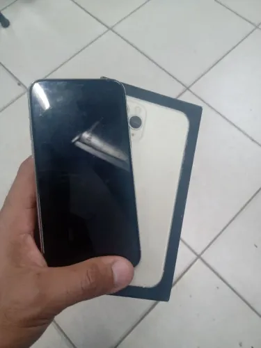 iPhone 11 pro + caixa _cartoes