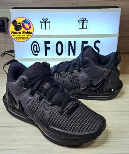 tênis Nike LeBron Witness 7 Cor preta