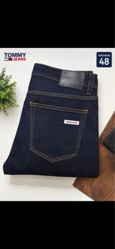 Calça Jeans Tommy Jeans Masculina Azul Escuro Tamanho 48