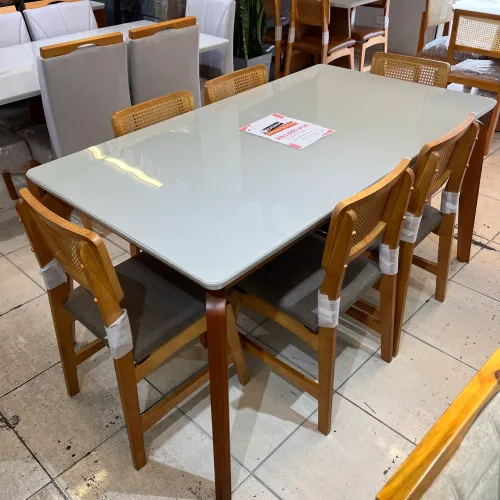 Mesa 1,60x0,90 + 6 cadeiras em telinha 