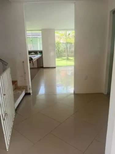IMPERDÍVEL- ALUGO CASA NO CONDOMÍNIO Condomínio Montenegro Boulevard R$ 10.000,00