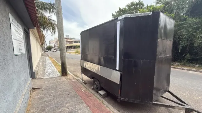 TRAILER/ FOODTRUCK