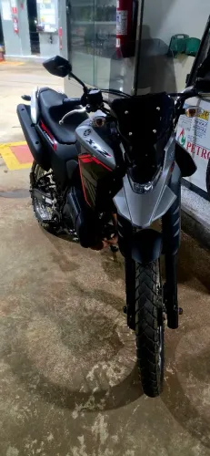 YAMAHA LANDER ABS 2025 - ZERADA!