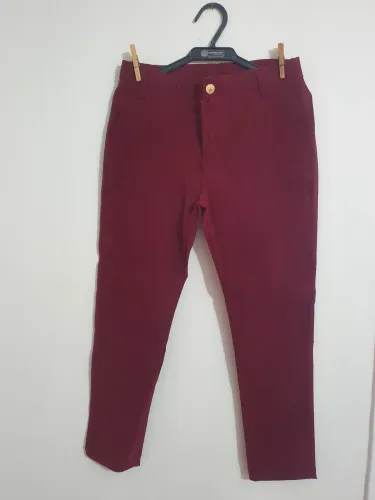 Calça em tecido