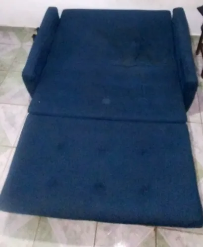 Sofa Cama + Colchão de solteiro+ Mini guarda roupas e leva uma gamela de brinde 