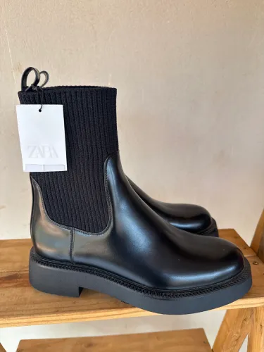 Bota Zara Elegante Unissex