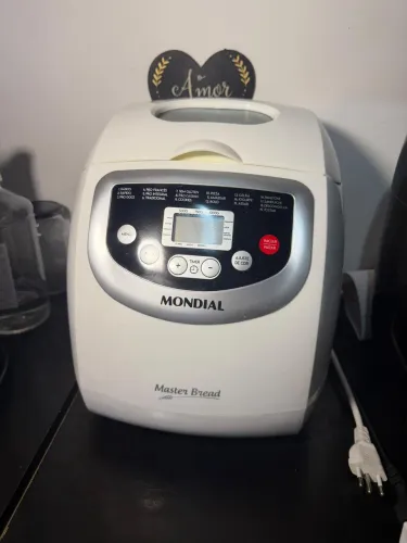 Maquina de fazer pão Panificadora Mondial