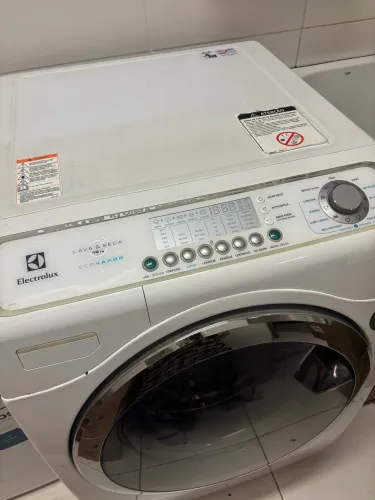 Lava e Seca Electrolux Ecovapor 12kg Branca