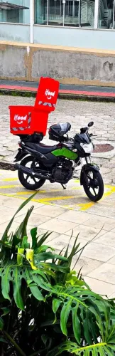 Baú 110 litros 