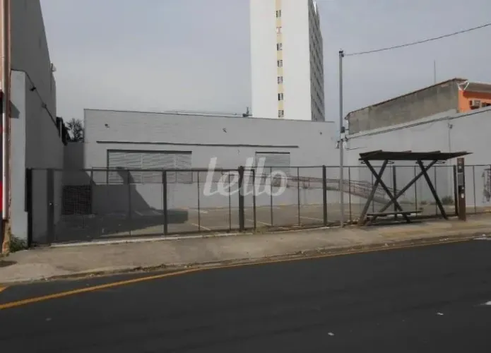Comercial para alugar no(a) Vila Romana