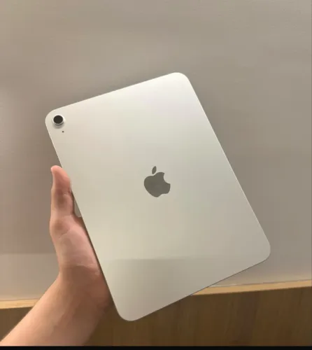 iPad 11 - 128gb