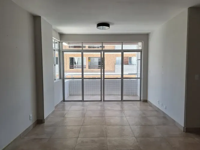 BOA VIAGEM APARTAMENTO COM 03 QUARTOS (105M²), ARMÁRIO, PRÓXIMO AO SHOPPING, COLÉGIOS!!