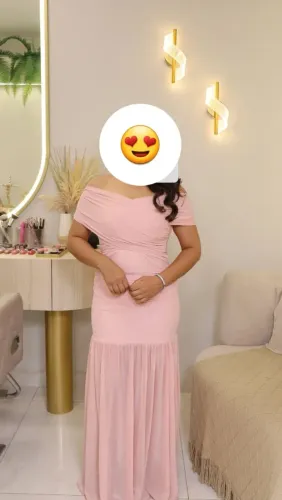 Vestido rose elegante.