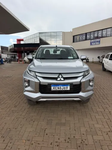 Mitsubishi L200 Triton Sport GLS 2.4 CD Diesel Aut. 2022