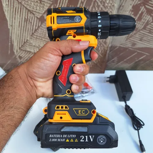 Parafusadeira/Furadeira 2 Baterias Brushless Impacto + Acessórios