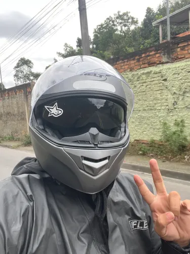 Capacete Helt com óculos, intercomunicador