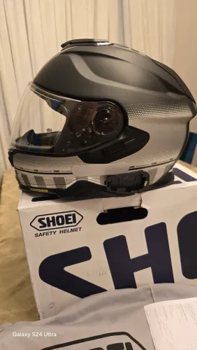 Capacete shoei gt air 2
