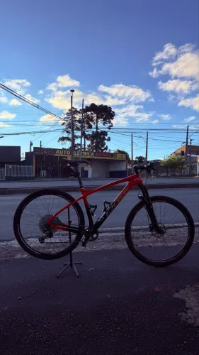 Bicicleta Oggi Agile Sport Carbono Aro 29 12v TAM 19