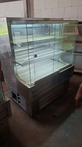 DUAS VITRINE EXPOSITORA